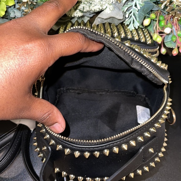 Studded Mini Bagpack with zipper - Picture 8 of 8